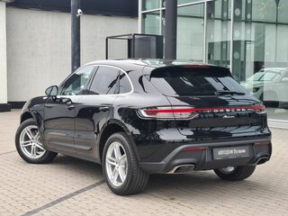 2024 Porsche Macan I Рестайлинг 2, чёрный, 9360000 рублей, вид 4