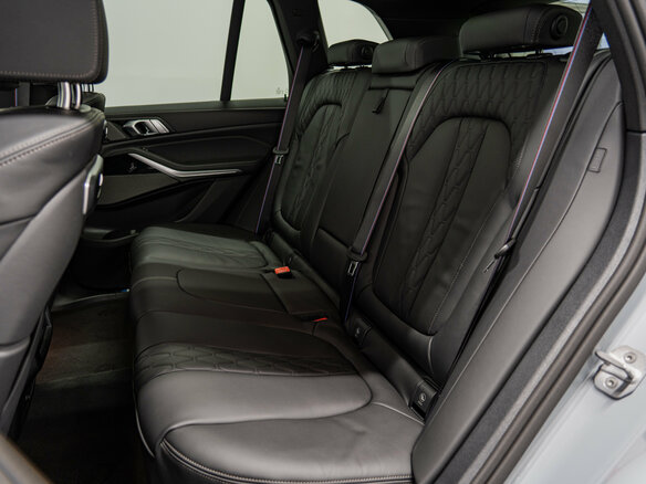 2026 BMW X5 30d IV (G05/G18) Рестайлинг, серый, 15490000 рублей - вид 21