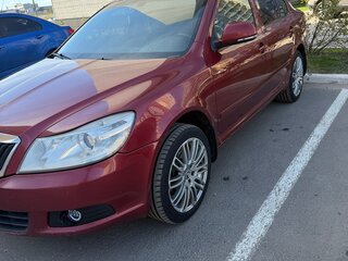 2009 Skoda Octavia II (A5) Рестайлинг, красный, 670000 рублей, вид 1