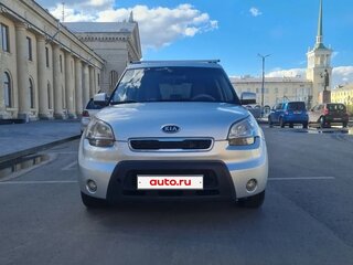 2010 Kia Soul I, серебристый, 680000 рублей, вид 2