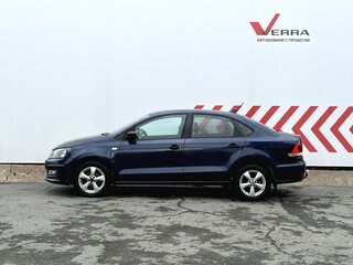2017 Volkswagen Polo V Рестайлинг, синий, 700000 рублей, вид 2