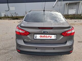2011 Ford Focus III, коричневый, 860000 рублей, вид 3
