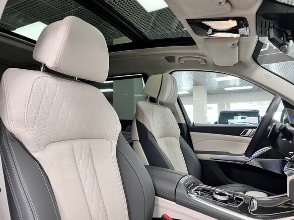 2025 BMW X7 40d I (G07) Рестайлинг, чёрный, 15499000 рублей - вид 27