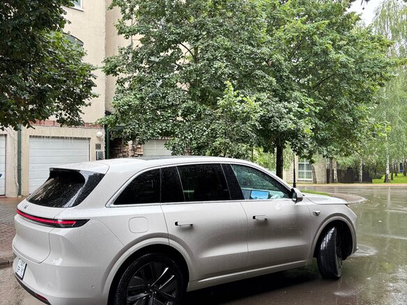 2024 Li Auto (Lixiang) L6 I, серый - вид 5