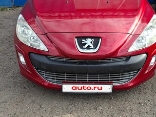 2010 Peugeot 308 I, красный, 990000 рублей, вид 1