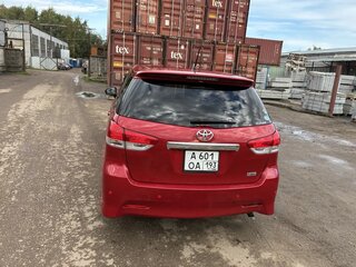 2009 Toyota Wish II, красный, 1350000 рублей, вид 2