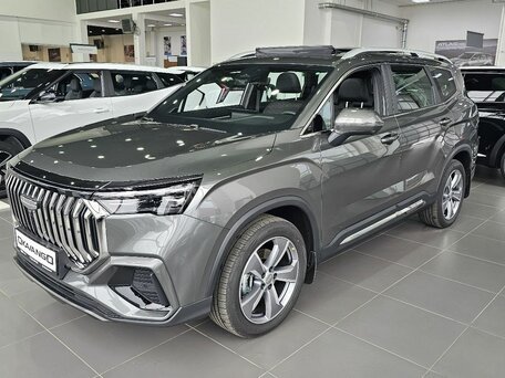 2026 Geely Okavango I Рестайлинг, серый, 4085990 рублей, вид 2