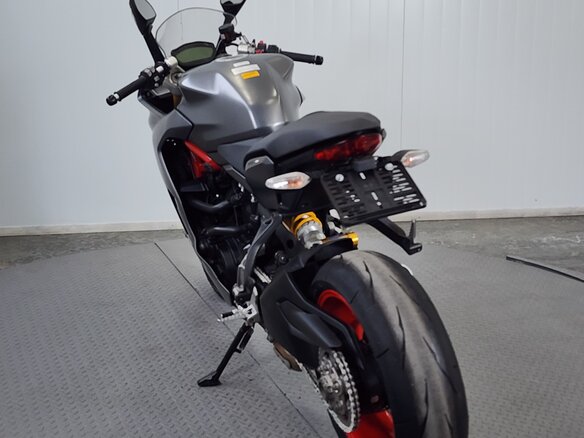 2019 Ducati Supersport, серый, 869000 рублей - вид 6