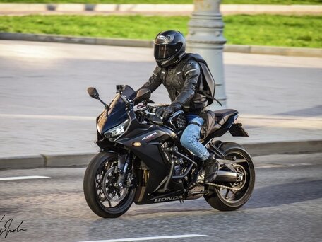 2023 Honda CBR 650R, чёрный, 800000 рублей, вид 1