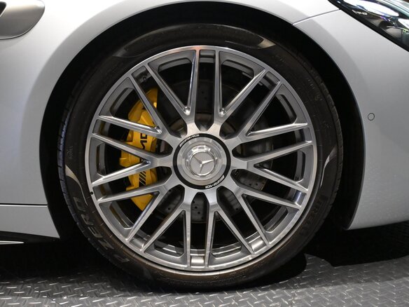2025 Mercedes-Benz AMG GT 43 II, серебристый, 14000000 рублей - вид 7