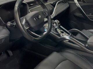 2023 Geely Atlas Pro, белый, 2015000 рублей, вид 5
