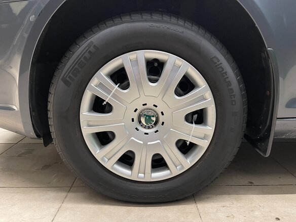 2010 Skoda Octavia II (A5) Рестайлинг, серый - вид 19