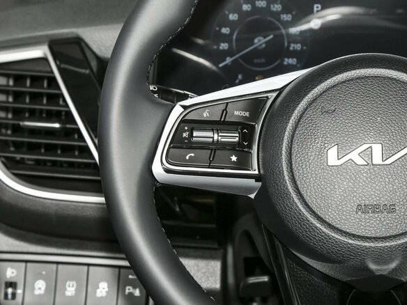 2026 Kia Seltos I Рестайлинг, белый, 2300000 рублей - вид 10