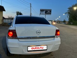 2013 Opel Astra H Рестайлинг, белый, 500000 рублей, вид 2
