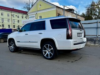 2015 Cadillac Escalade IV, белый, 4200000 рублей, вид 4
