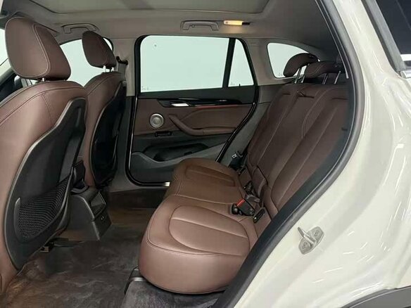 2022 BMW X1 20Li sDrive II (F48) Рестайлинг, белый - вид 15