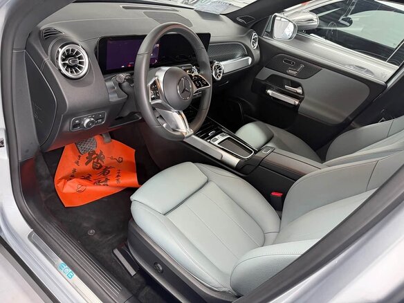 2025 Mercedes-Benz EQB 260 I Рестайлинг, серебристый, 4130000 рублей - вид 11