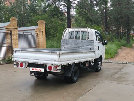 2012 Kia Bongo, белый, 1700000 рублей, вид 5
