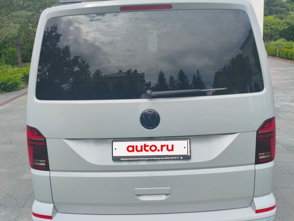 2020 Volkswagen Multivan T6 Рестайлинг, серебристый - вид 3