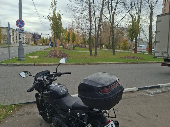 2020 Bajaj Pulsar 180, чёрный, 125000 рублей