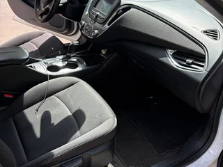 2016 Chevrolet Malibu IX, белый, 990000 рублей, вид 5
