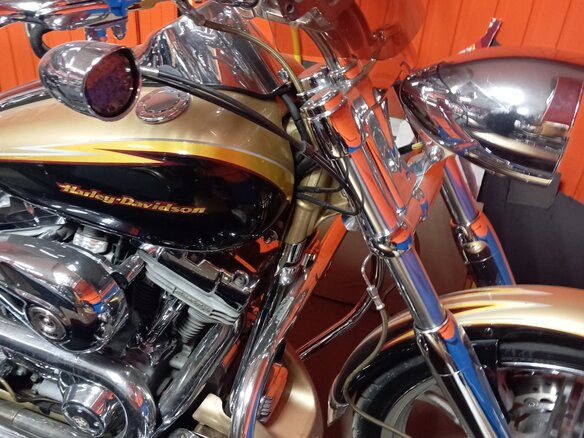 2003 Harley-Davidson CVO, золотистый, 1270000 рублей - вид 28