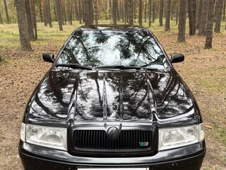 2008 Skoda Octavia I (A4) Рестайлинг, чёрный, 600000 рублей, вид 2