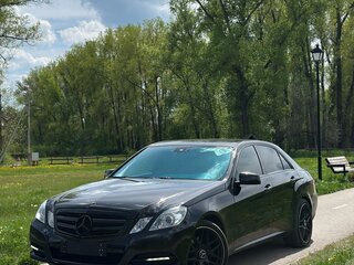 2010 Mercedes-Benz E-Класс 350 IV (W212, S212, C207), чёрный, 1590000 рублей, вид 2