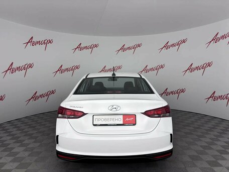 2022 Hyundai Solaris II Рестайлинг, белый, 1559000 рублей, вид 4