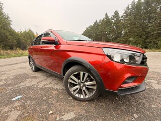 2021 Lada (ВАЗ) Vesta SW Cross I, красный, 1350000 рублей, вид 2
