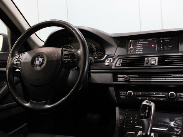 2012 BMW 5 серии 520i VI (F10/F11/F07), чёрный, 1710000 рублей - вид 15
