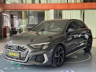 2022 Audi A3 Sportback 35 TFSI IV (8Y), серый, 1970003 рублей, вид 1