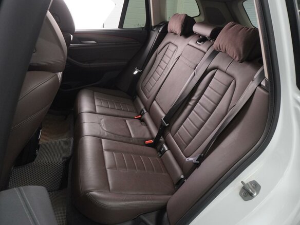 2021 BMW X3 28i xDrive III (G01), белый, 5300000 рублей - вид 8