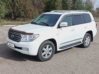 2011 Toyota Land Cruiser 200 Series, белый, 3300000 рублей, вид 1