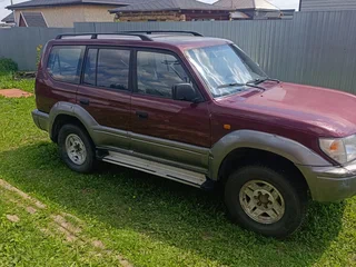 1998 Toyota Land Cruiser Prado 90 Series, серебристый, 750000 рублей, вид 2