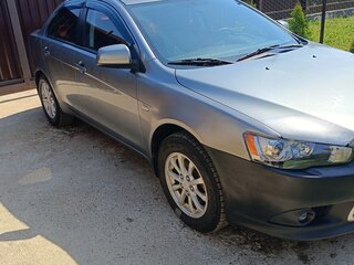 2011 Mitsubishi Lancer X Рестайлинг, серый, 530000 рублей, вид 3