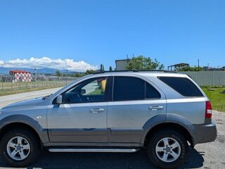 2003 Kia Sorento I, серебристый, 735000 рублей, вид 4