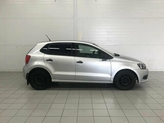 2011 Volkswagen Polo V, серебристый, 650000 рублей, вид 5