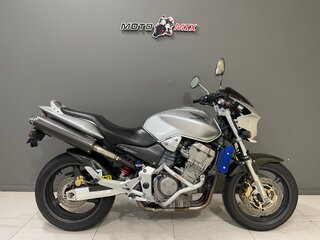 Honda CB 900F Hornet