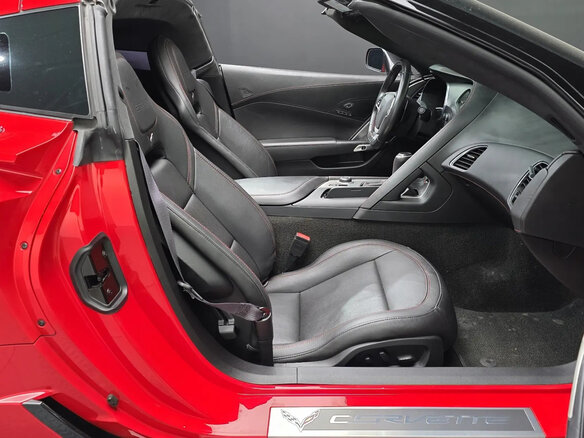 2016 Chevrolet Corvette Z06 C7, золотистый, 16500000 рублей - вид 24