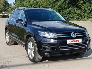 2011 Volkswagen Touareg II, чёрный, 2150000 рублей, вид 2