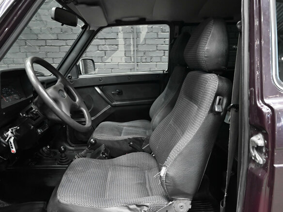 2015 Lada (ВАЗ) 2121 (4x4) I Рестайлинг, фиолетовый, 450000 рублей - вид 15