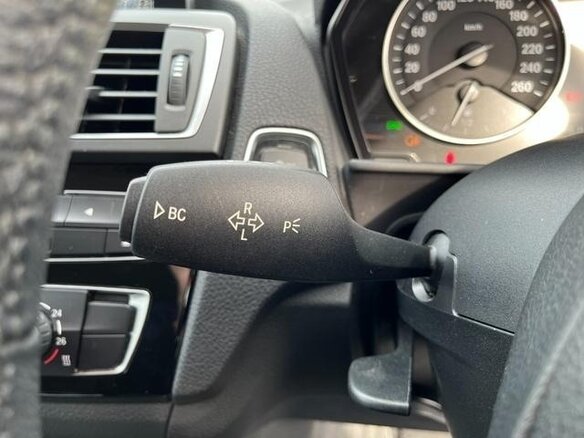 2016 BMW 1 серии 118i II (F20/F21) Рестайлинг, белый, 1080000 рублей - вид 23