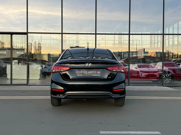 2020 Hyundai Solaris II, чёрный, 1290000 рублей - вид 4