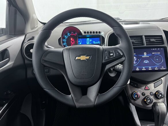 2012 Chevrolet Aveo II, серебристый, 649000 рублей - вид 10