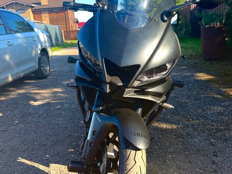 2021 Yamaha YZF-R3, чёрный, 670000 рублей, вид 2