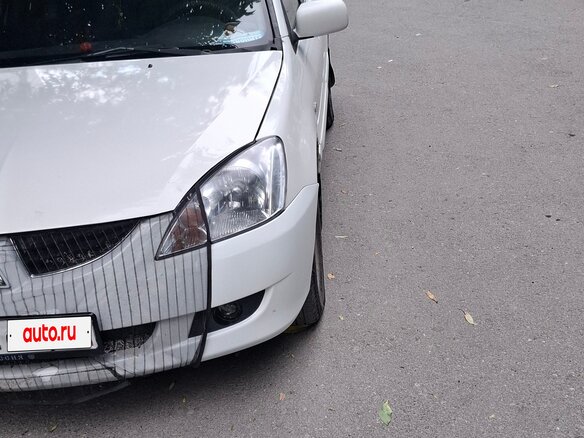2006 Mitsubishi Lancer IX, белый, 310000 рублей - вид 2