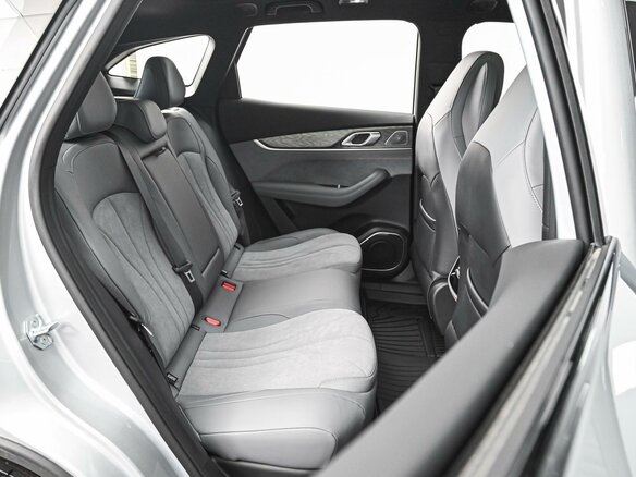 2026 Geely Galaxy M7, серый, 3997000 рублей - вид 6