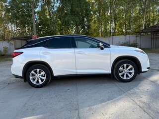2016 Lexus RX 200t IV, белый, 2900000 рублей, вид 3