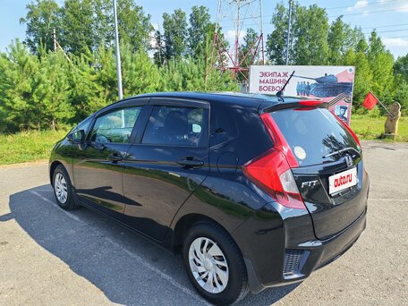 2017 Honda Fit III Рестайлинг, чёрный, 1025000 рублей, вид 4